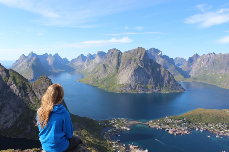 Exploring the World on a Shoestring: Budget Travel Tips for the Modern Nomad